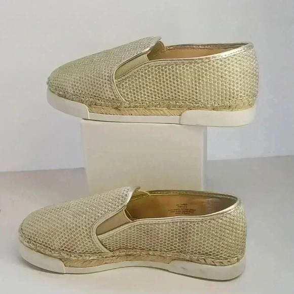 Vince camuto slip ons sneakers size 7 - Picture 5 of 8